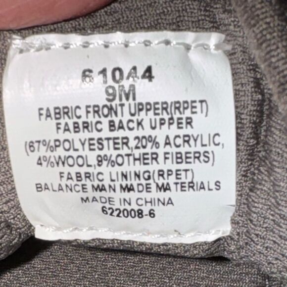 Minnetonka Eco Anew Charcoal Lace-Up Sneakers NWOT SZ 9 - Picture 5 of 6